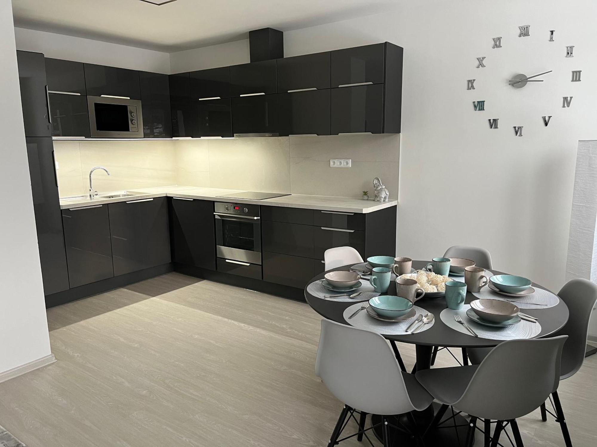U Zamecke Zahrady Apartment Klasterec nad Ohri